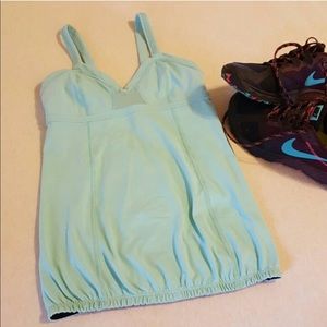 Lululemon tank